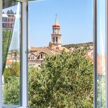 Marcela Apartamento *